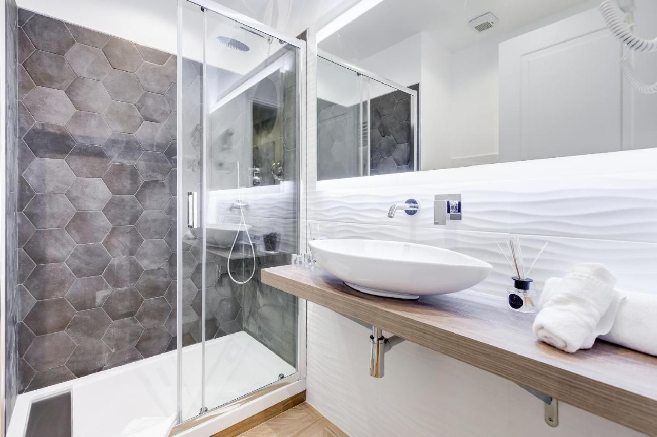 Mellini Palace Suites By Premium Suites Collection Roma Ngoại thất bức ảnh