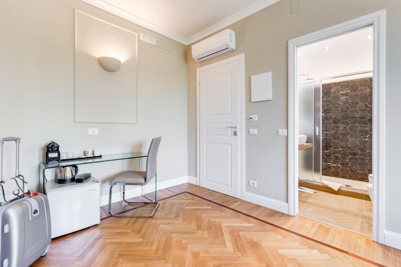 Mellini Palace Suites By Premium Suites Collection Roma Ngoại thất bức ảnh