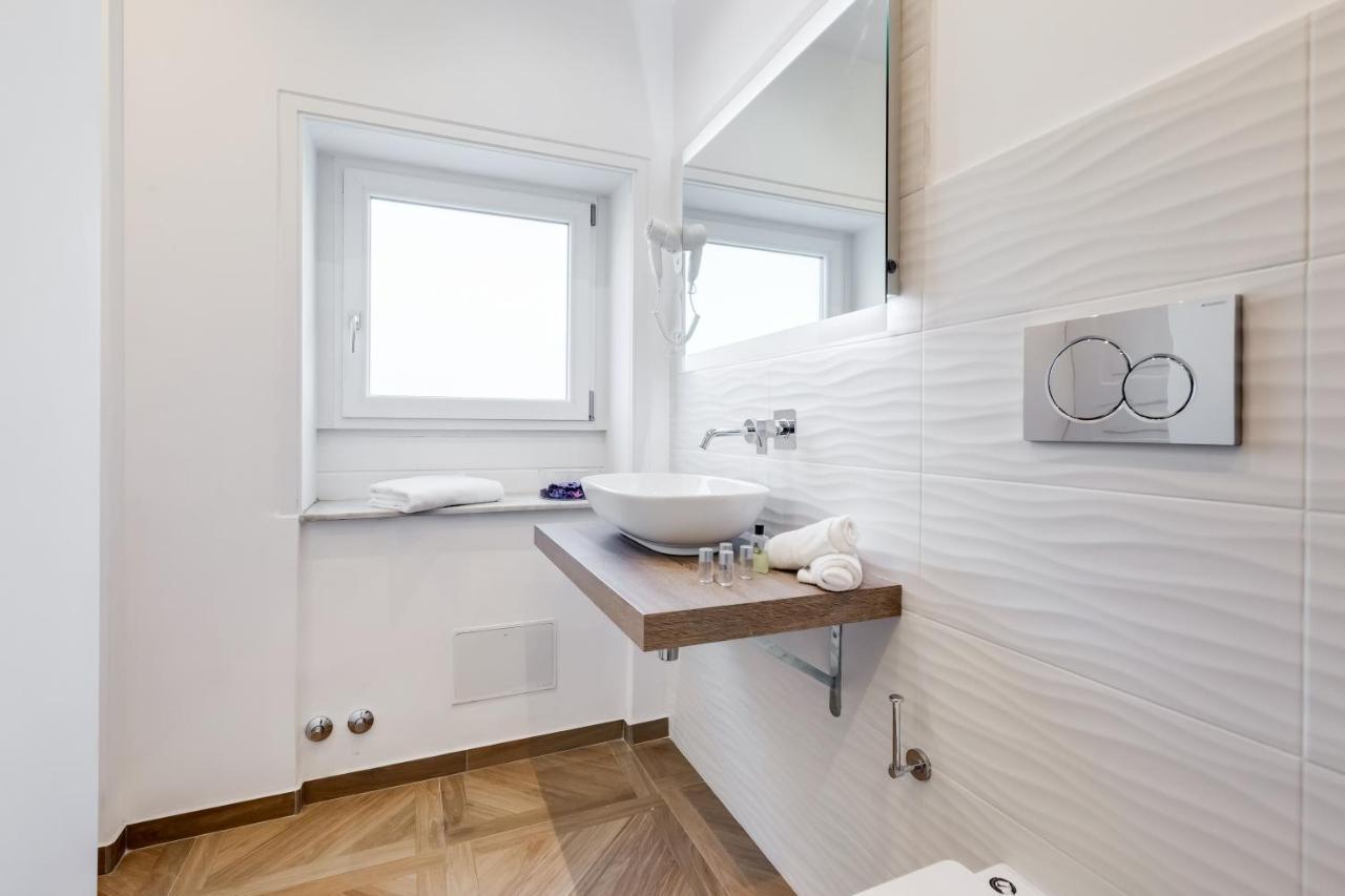 Mellini Palace Suites By Premium Suites Collection Roma Ngoại thất bức ảnh