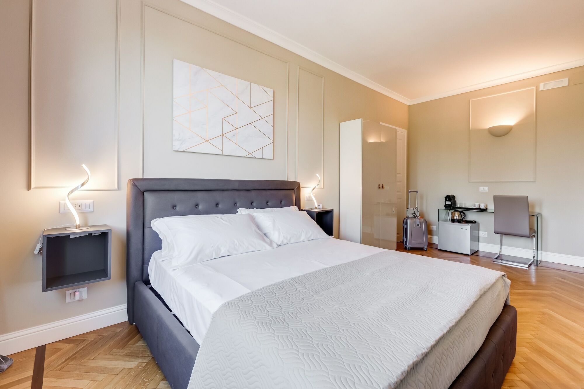 Mellini Palace Suites By Premium Suites Collection Roma Ngoại thất bức ảnh