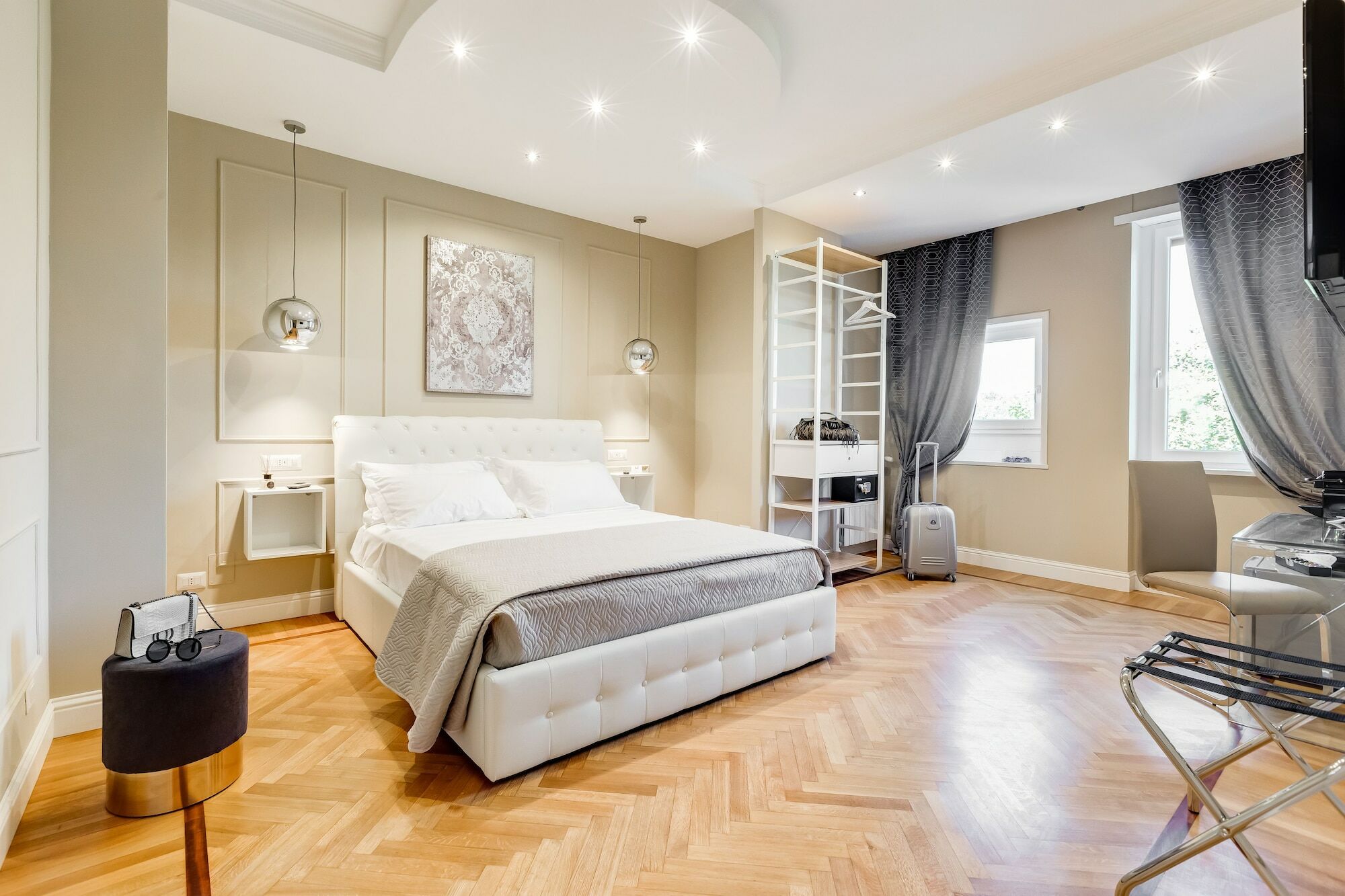 Mellini Palace Suites By Premium Suites Collection Roma Ngoại thất bức ảnh